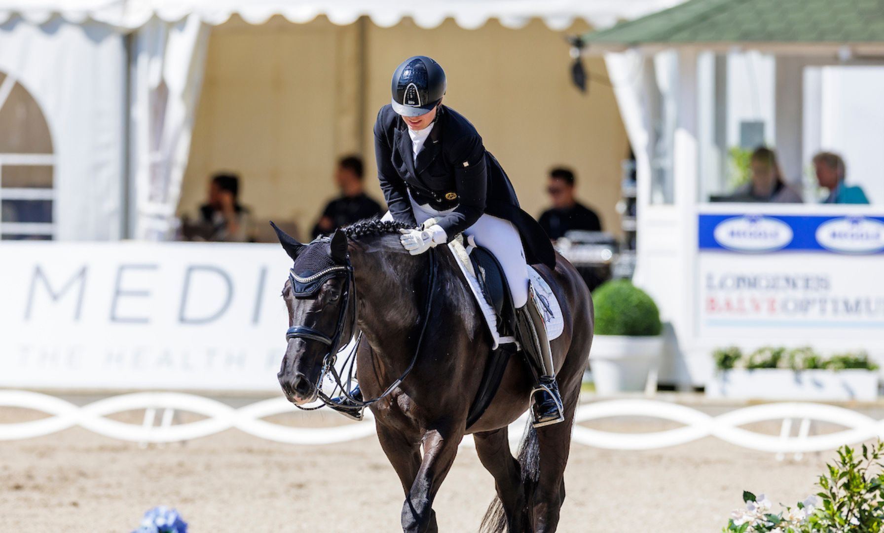 Evelyn Eger siegt in der Grand Prix Kür von Pferd International München