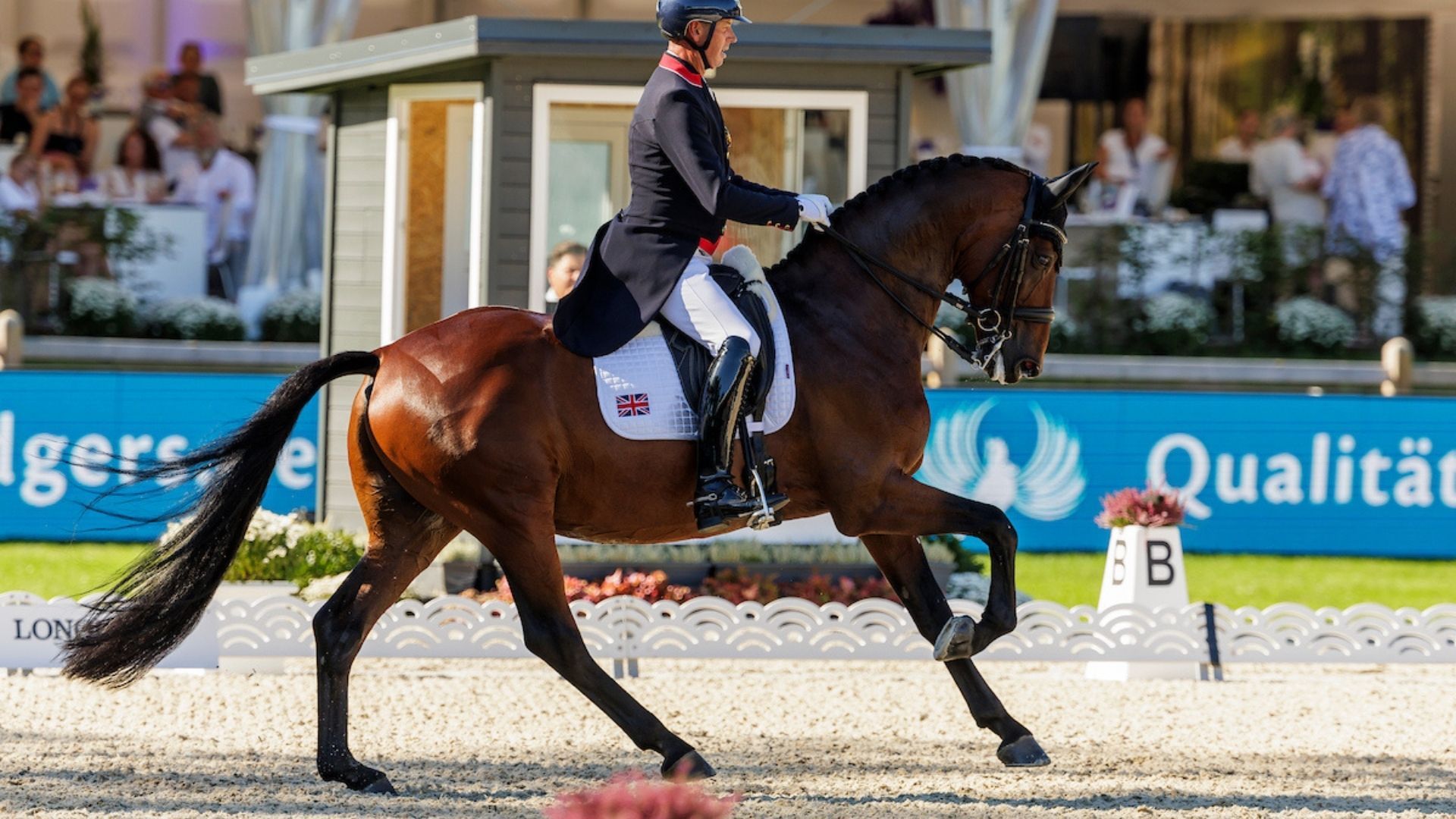 Carl Hester und Fame glänzen bei Hartpury CDI3*