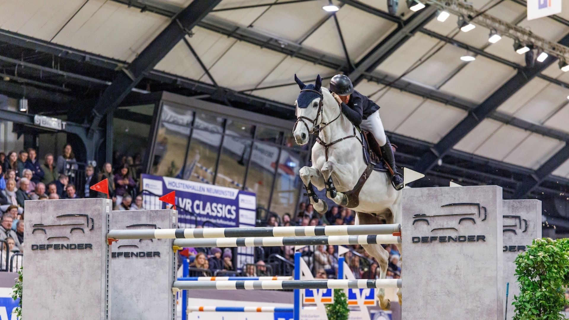 Josch Löhden erneut erfolgreich beim CSI** Riesenbeck International