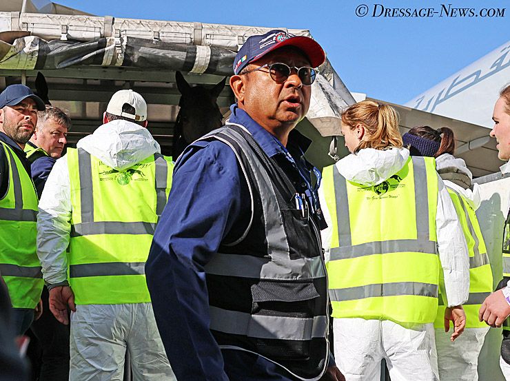 FedEx Ends Horse Flights Within USA at Start of Winter Circuits