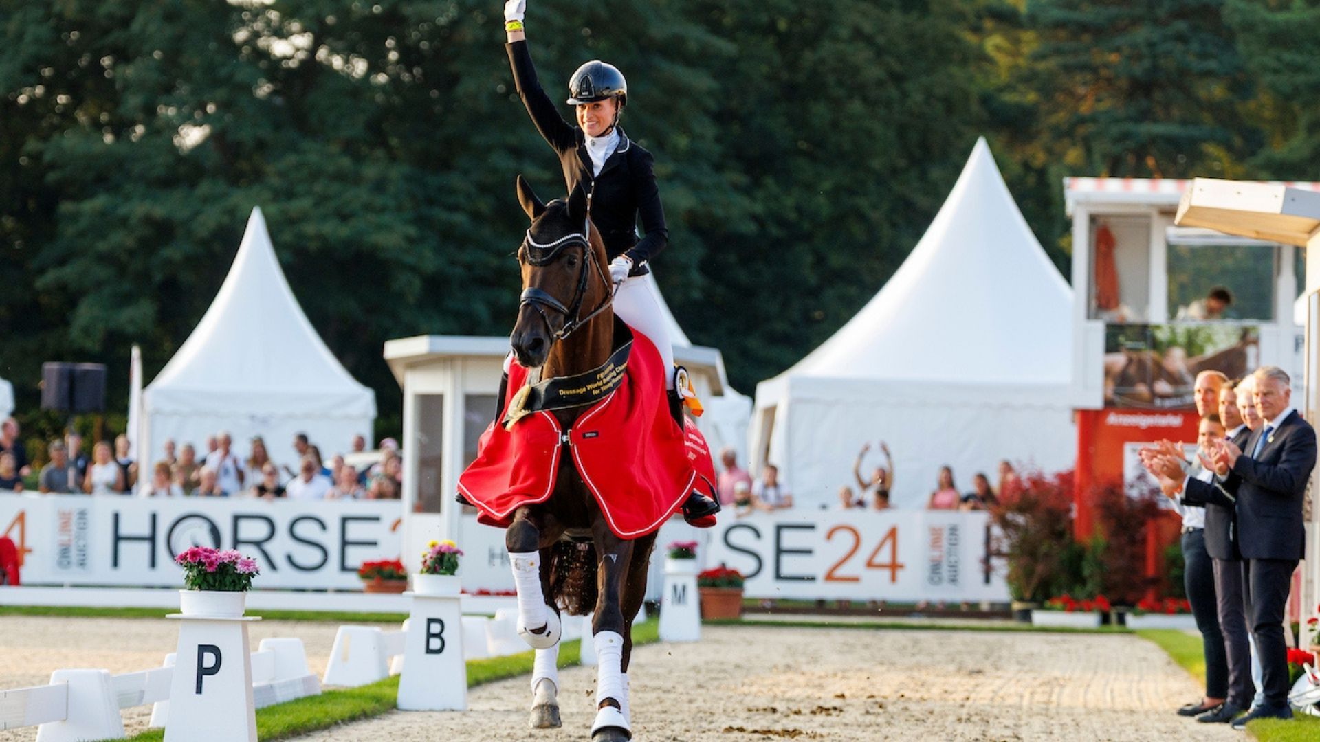 Nominierung für Luxuriouzz, Red Viper und Vivaldi als KWPN Dressurpferd des Jahres 2025