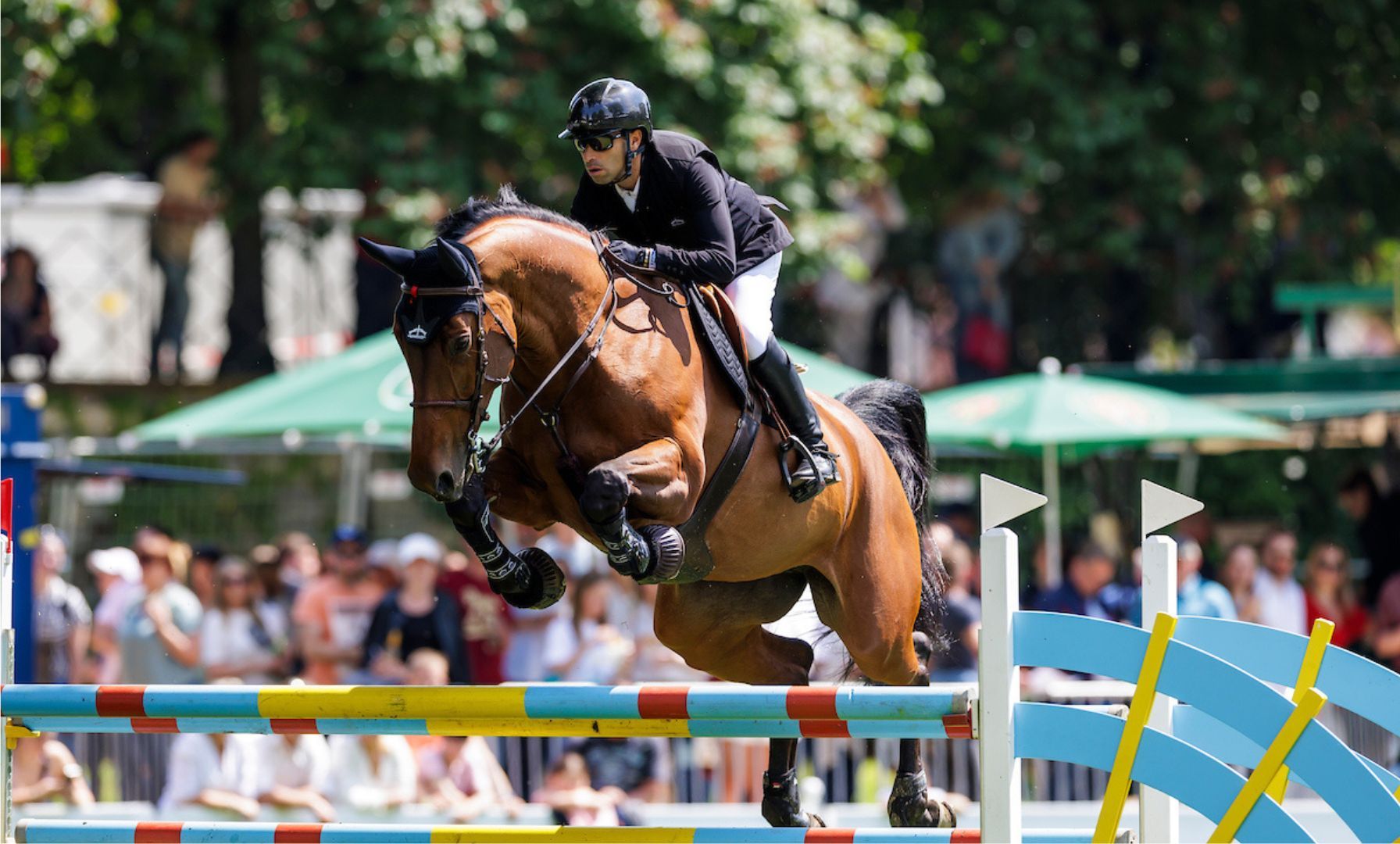 Abdel Saïd gewinnt die Eiffel Challenge in Paris
