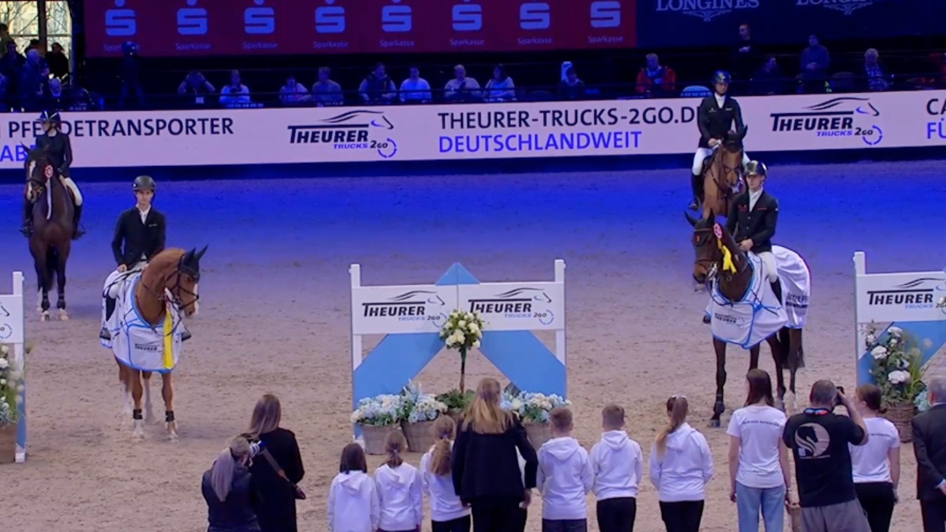 Tom Schewe gewinnt mit Amanda Blue Youngster-Finale in Leipzig