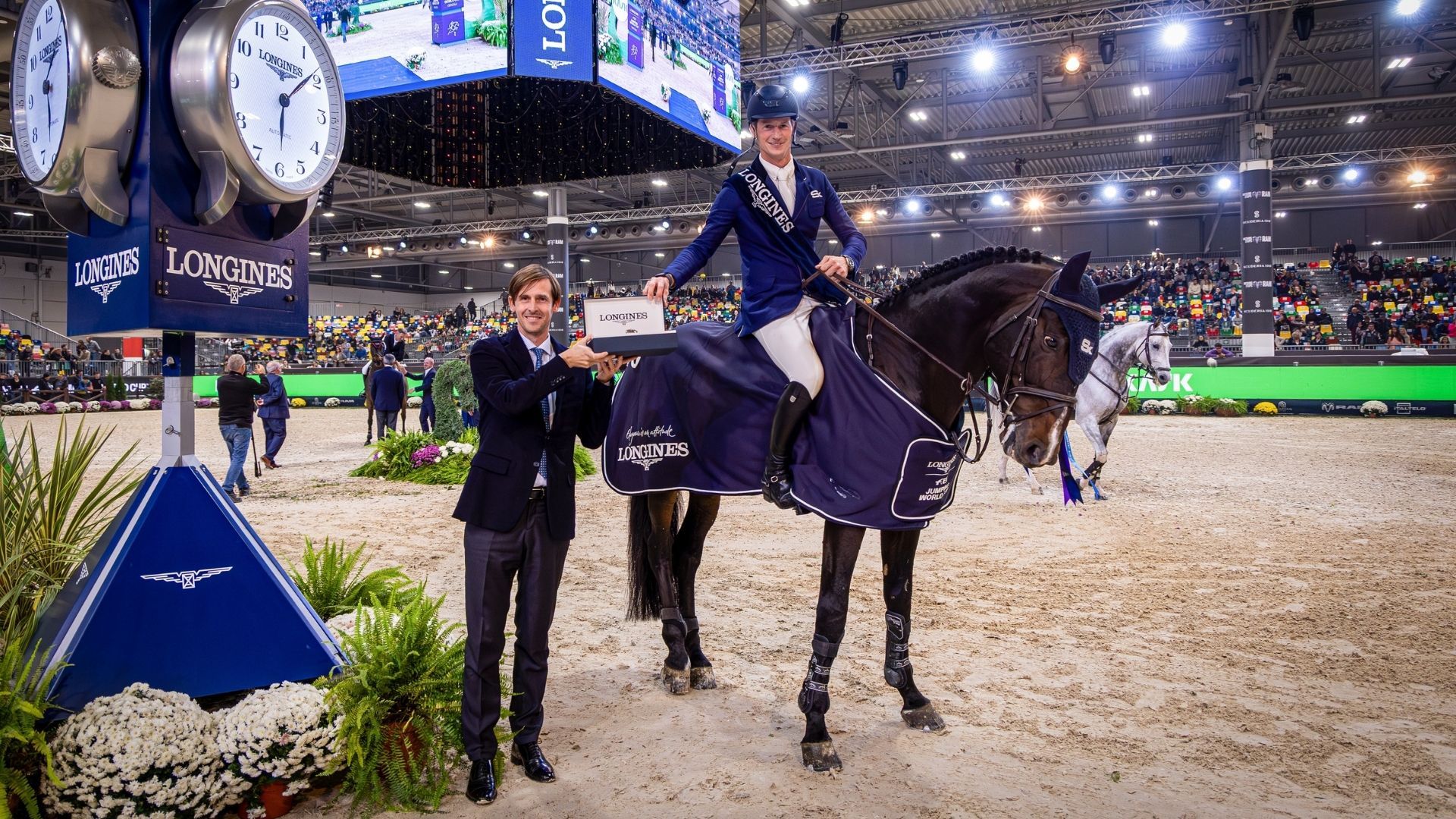 Daniel Deusser siegt im Longines FEI Jumping World Cup in Verona