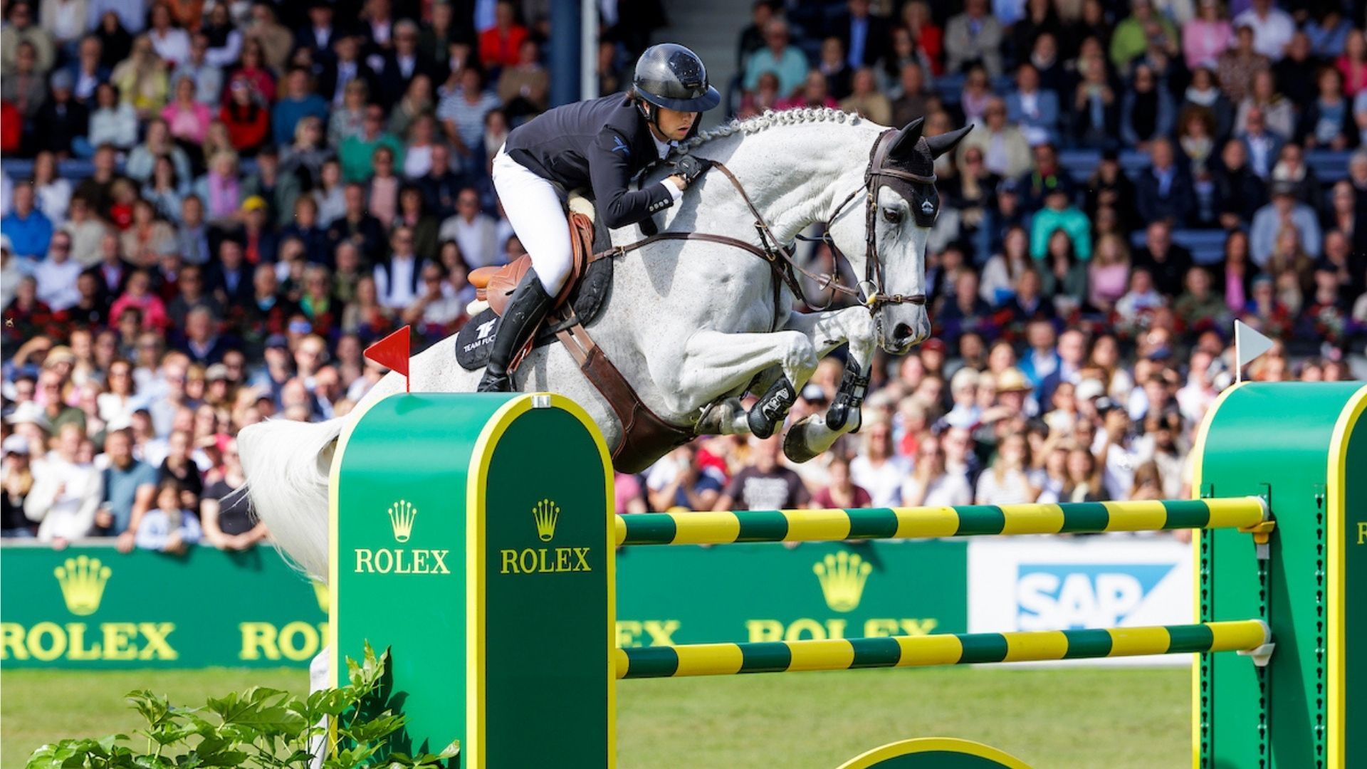 Martin Fuchs und Leone Jei gewinnen den Großen Preis von Aachen!