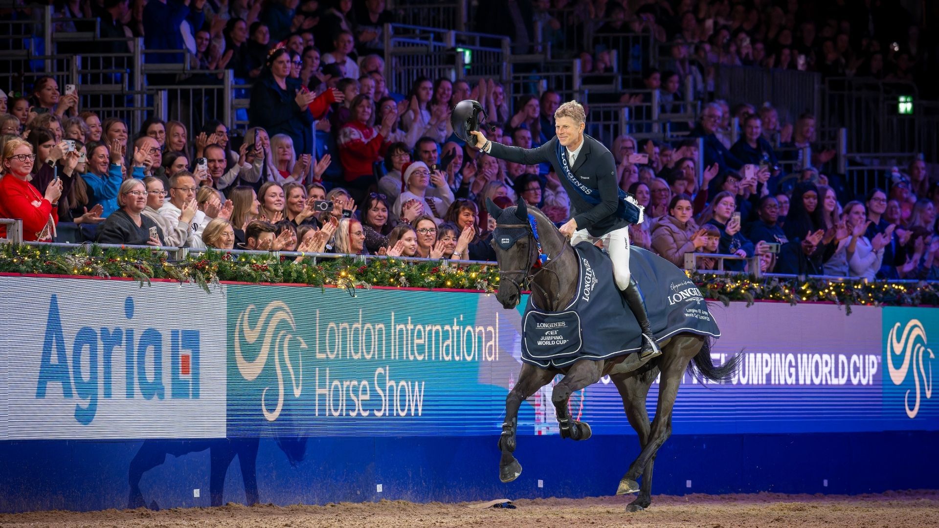 Max Kühner und EIC Cooley Jump the Q gewinnen den THE LONGINES FEI JUMPING WORLD CUP™ in London!