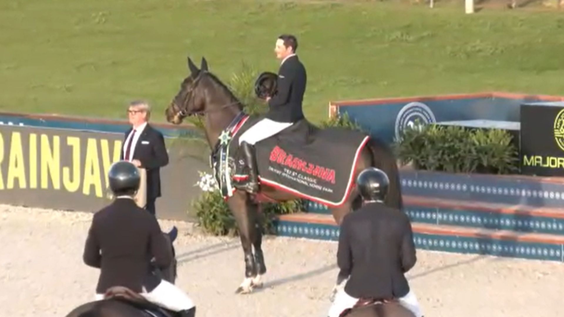 Mark Bluman and Phelina de Septon Capture the 5* Winning Round in the Desert