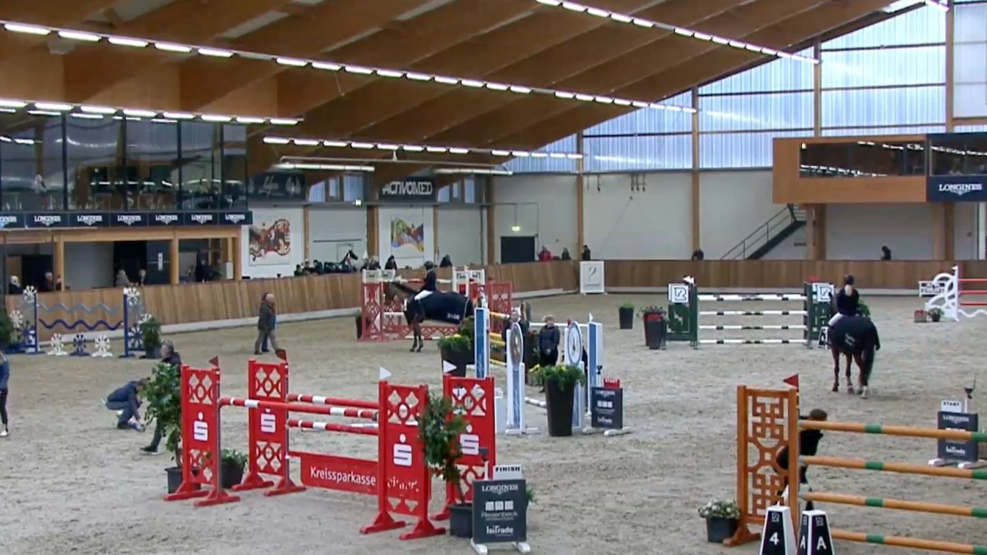 Katrin Eckermann und Iron Dames Sascinora NRW siegreich in der CSI2* Large Tour von Riesenbeck