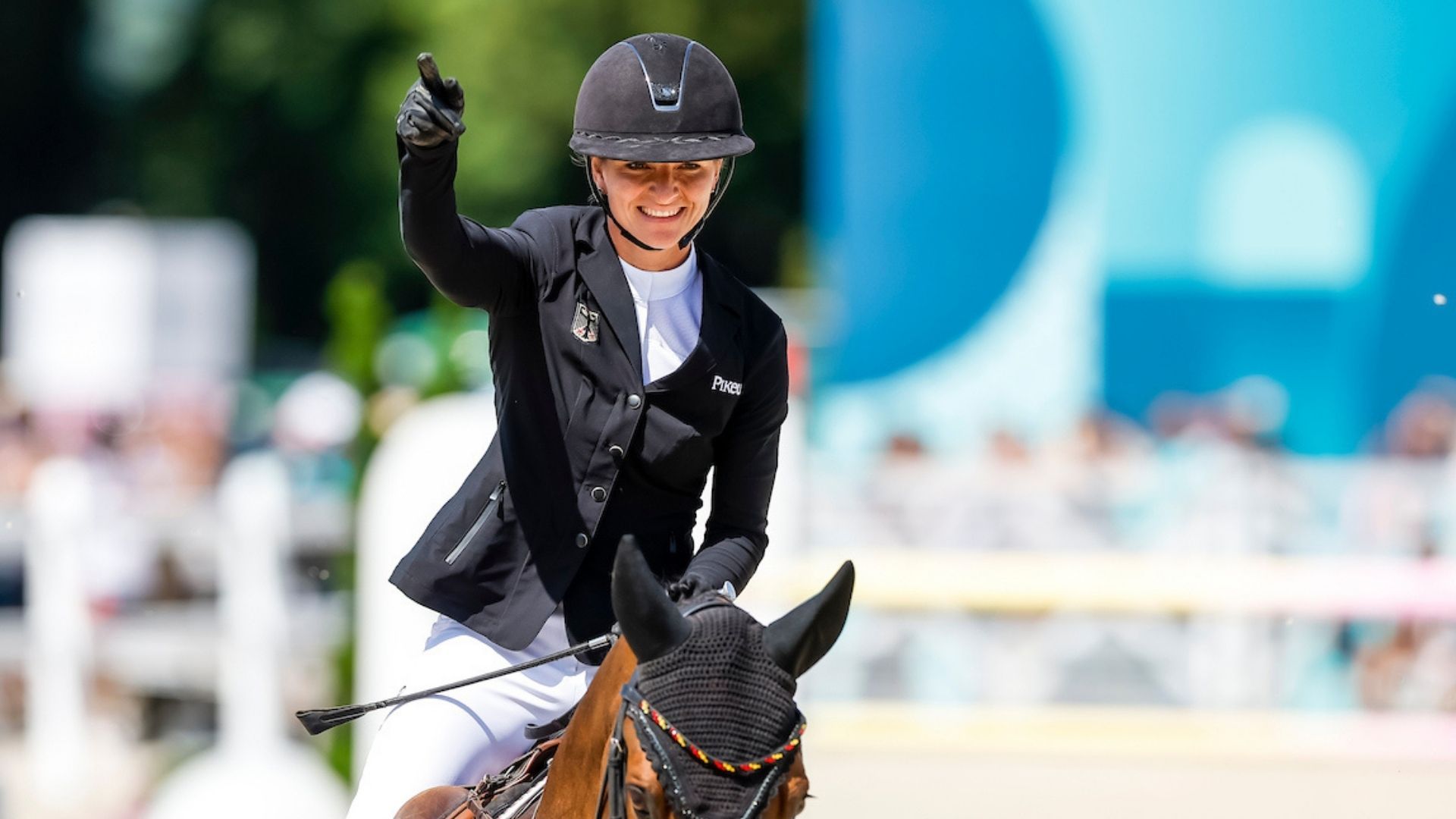 Julia Krajewski nun mit zwei Pferde im Olympiakader