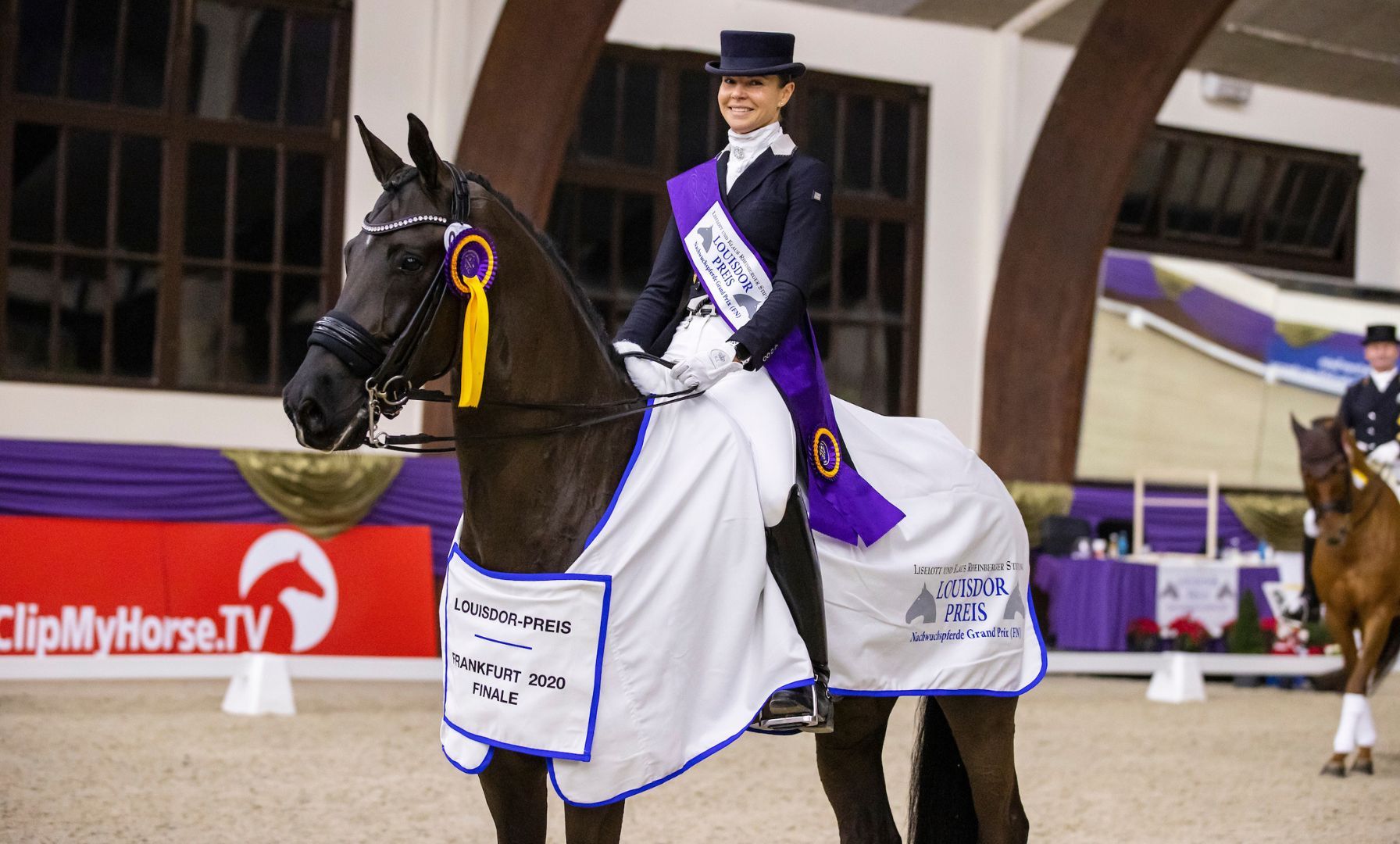 Bonheur de la Vie wechselt zu Charlotta Rogerson