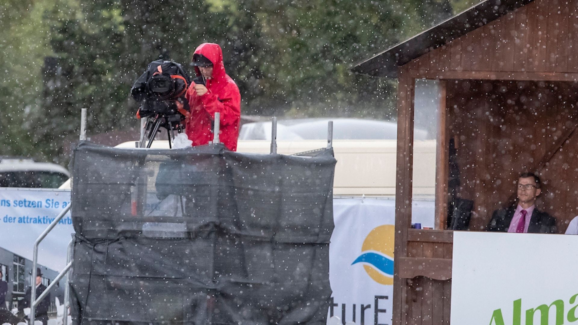 Wetterchaos in Oliva: Veranstalter sagen MET-Turniertag ab