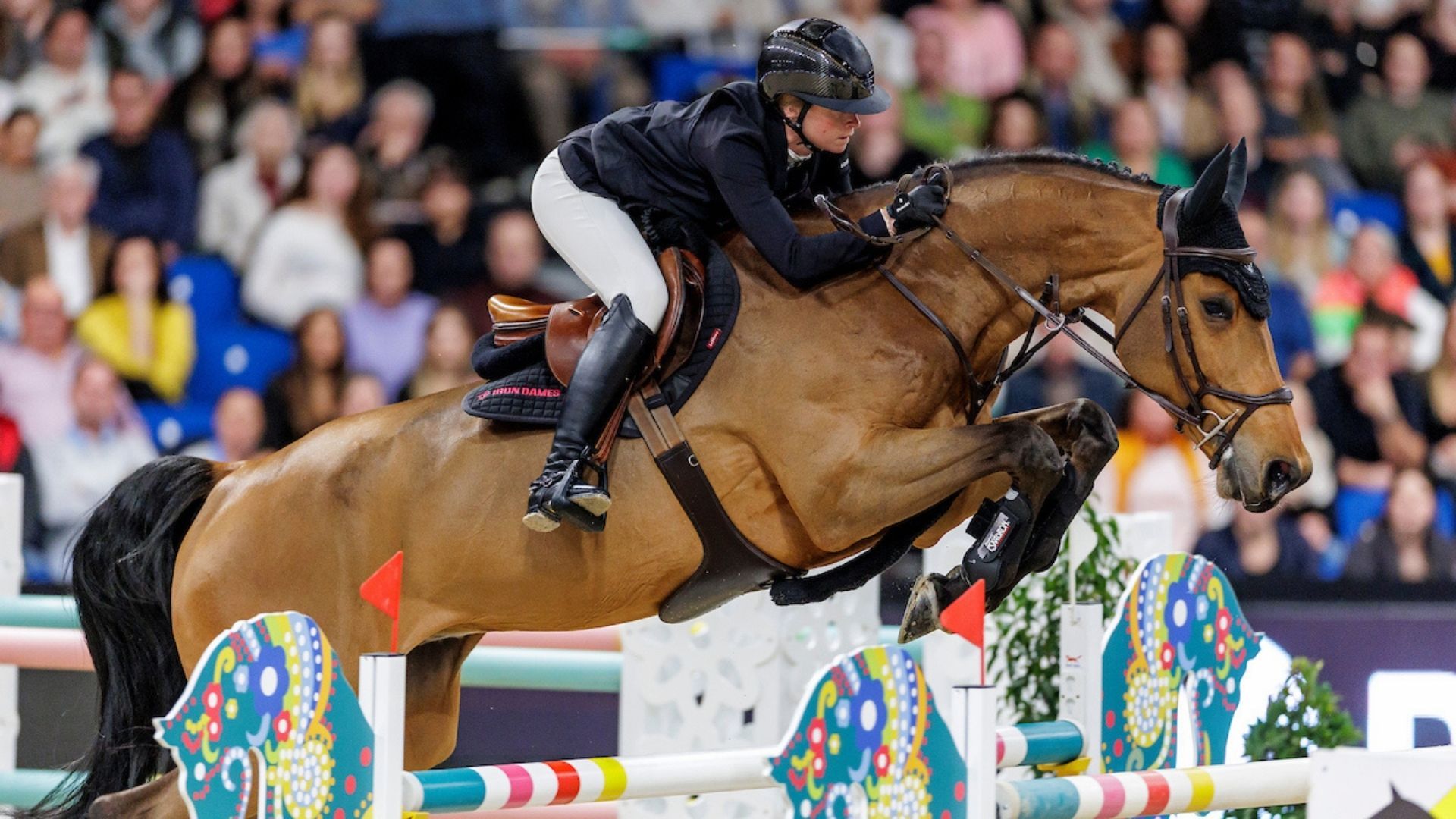 Erfolgreiches Jahresfinale für Sophie Hinners in Al Ain