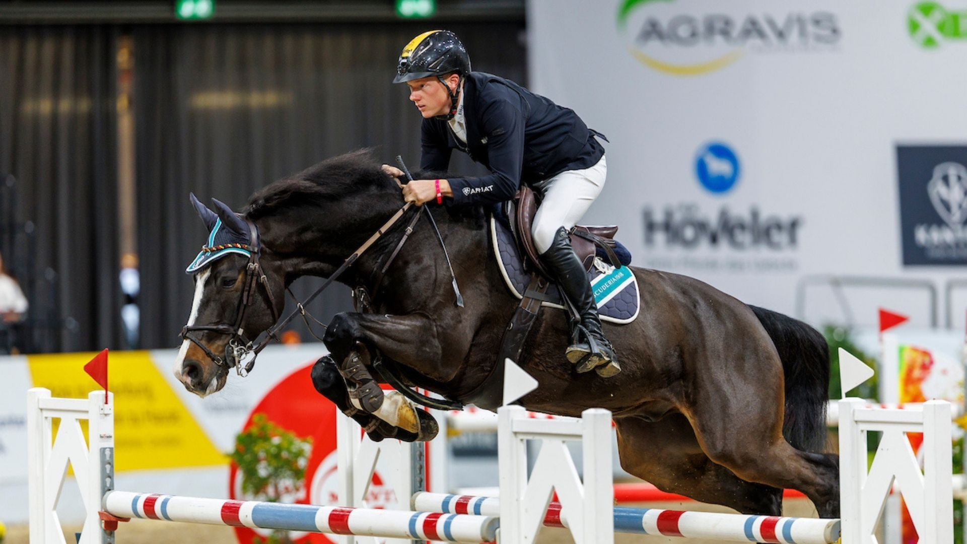 Philipp Schulze Topphoff siegt in Mechelen beim CSI5*