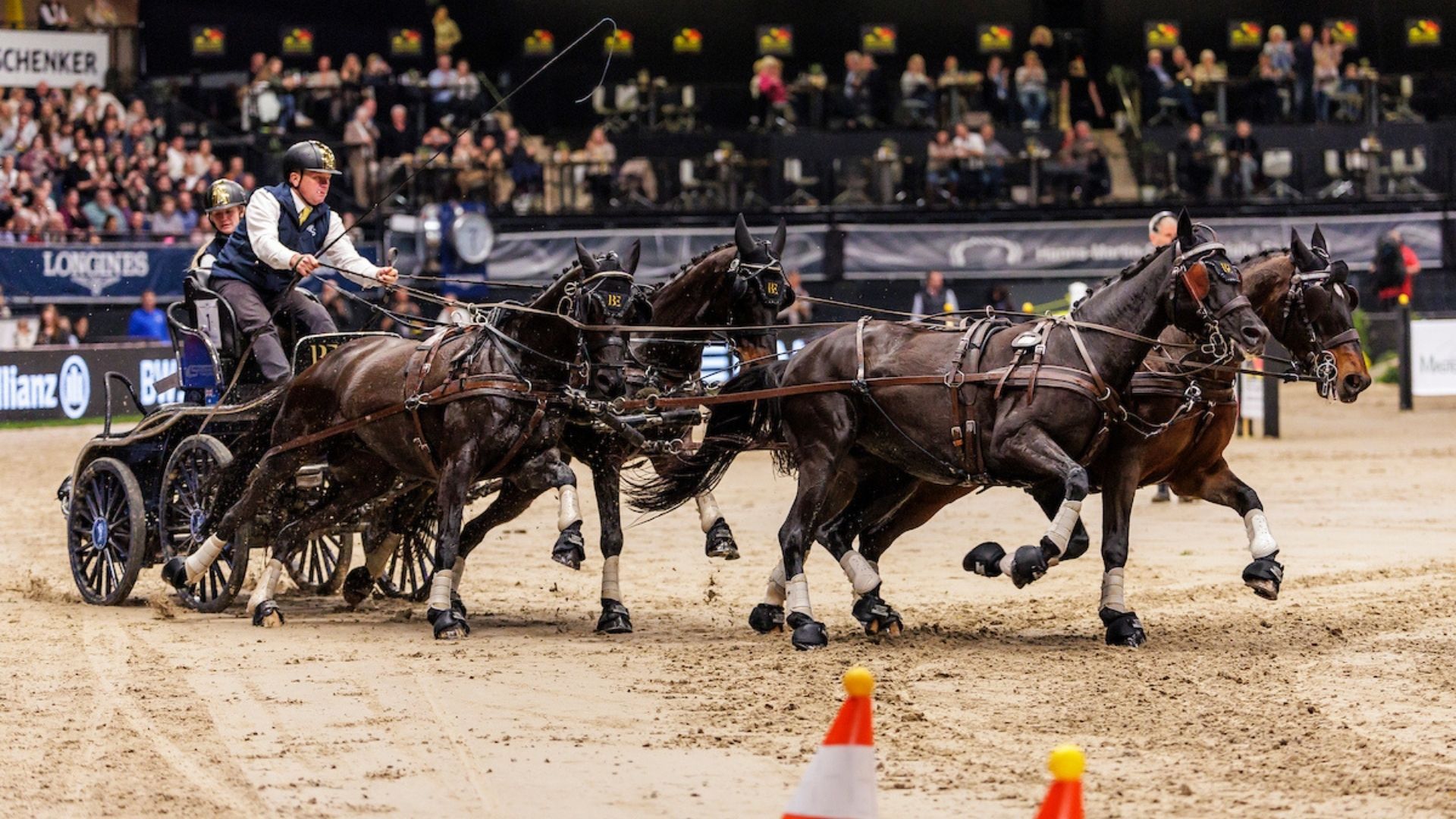 Boyd Exell gewinnt die Eröffnungsrunde des FEI Weltcups in Lyon