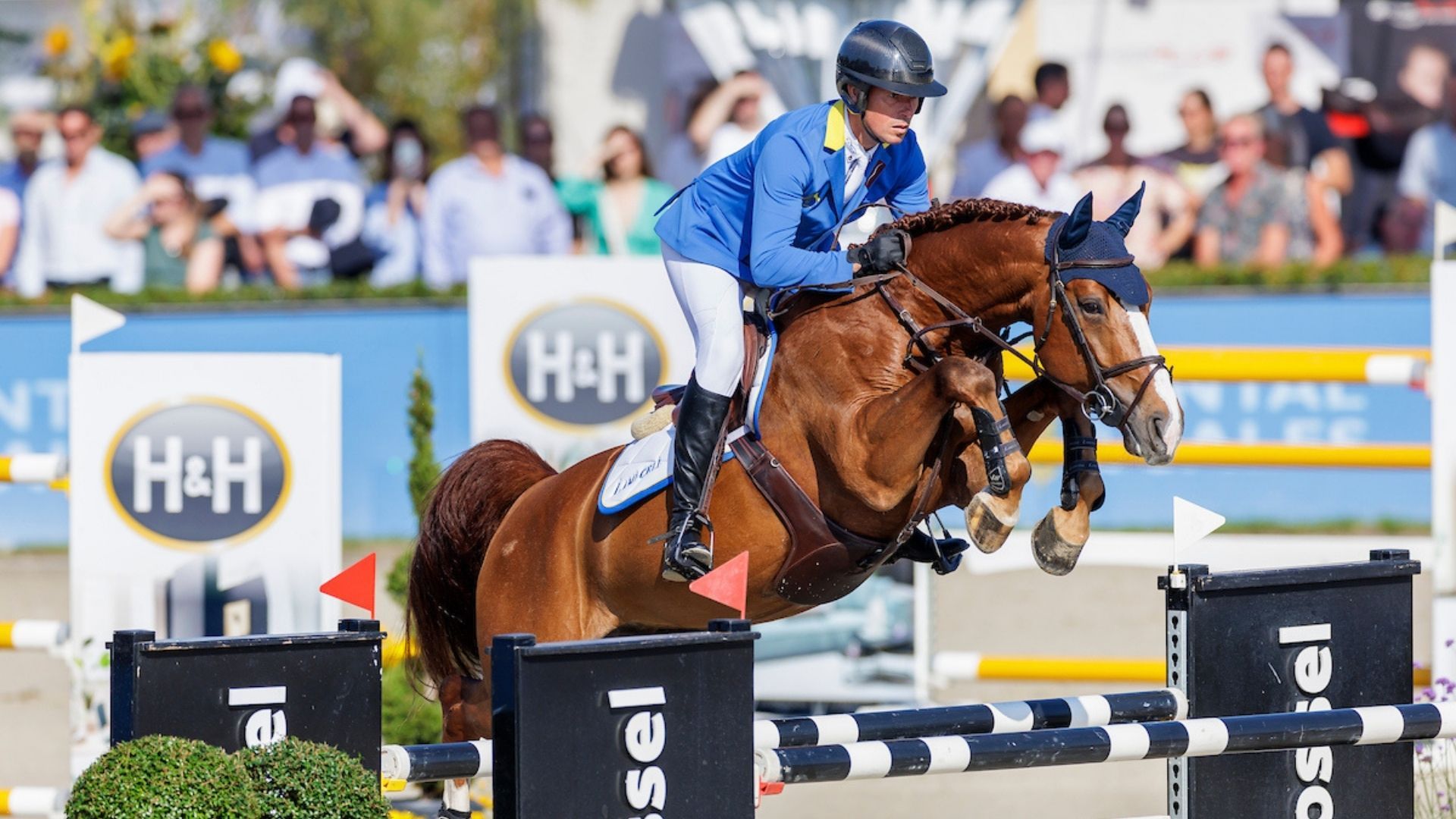 Christian Ahlmann gewinnt das CSI2*-Weltranglistenspringen in Peelbergen