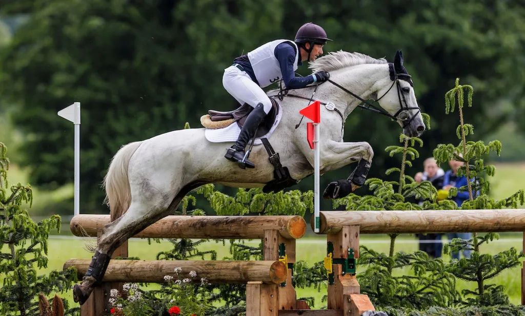 Nicolai Aldinger gewinnt Vier-Sterne-Prüfung in Strzegom