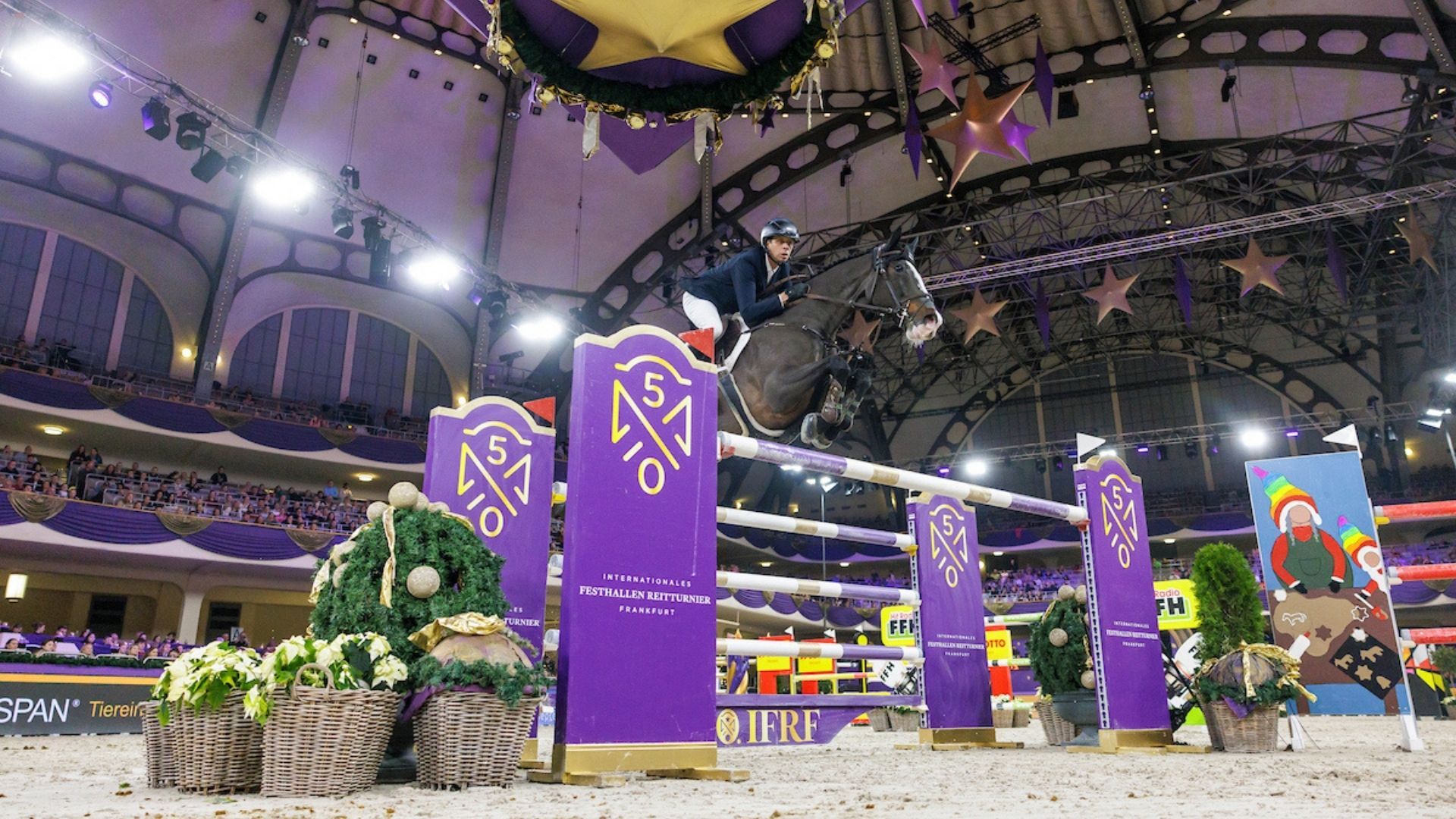 Festhallen-Reitturnier mit neuem Parcourschef und prominenter Besetzung