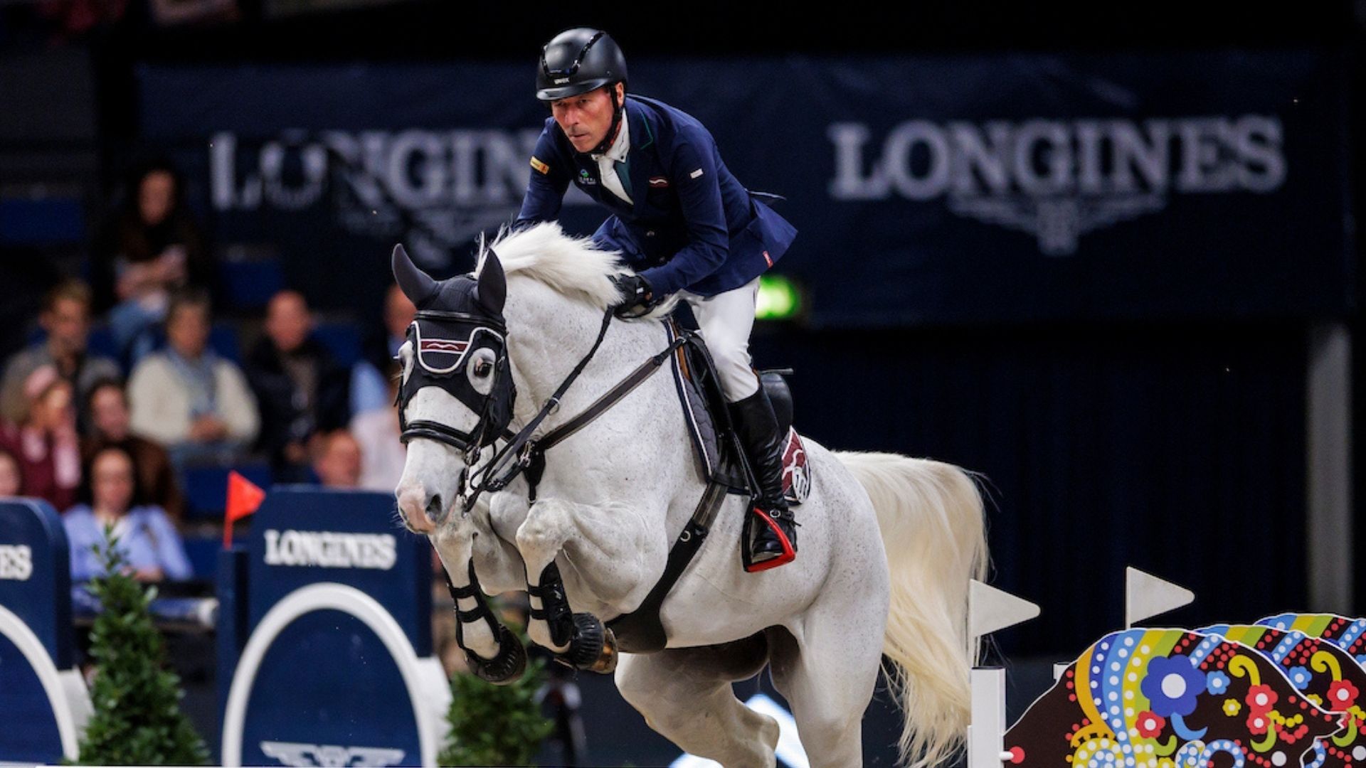 Hans-Dieter Dreher gewinnt CSI5* Longines Welcome Stakes in Hongkong