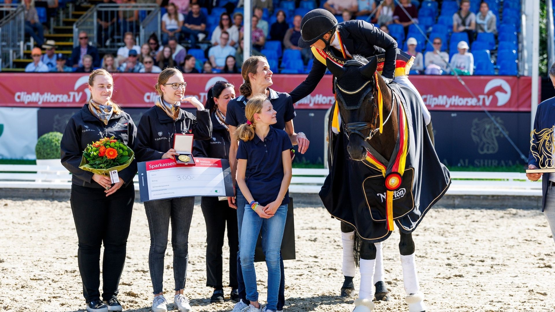 Das war der erste Finaltag in Warendorf - Alle Champions 2025 des Samstags!