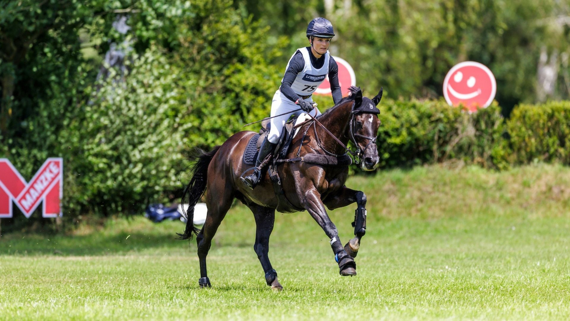 Deutschland nach Teilprüfung Dressur in Boekelo auf Platz fünf
