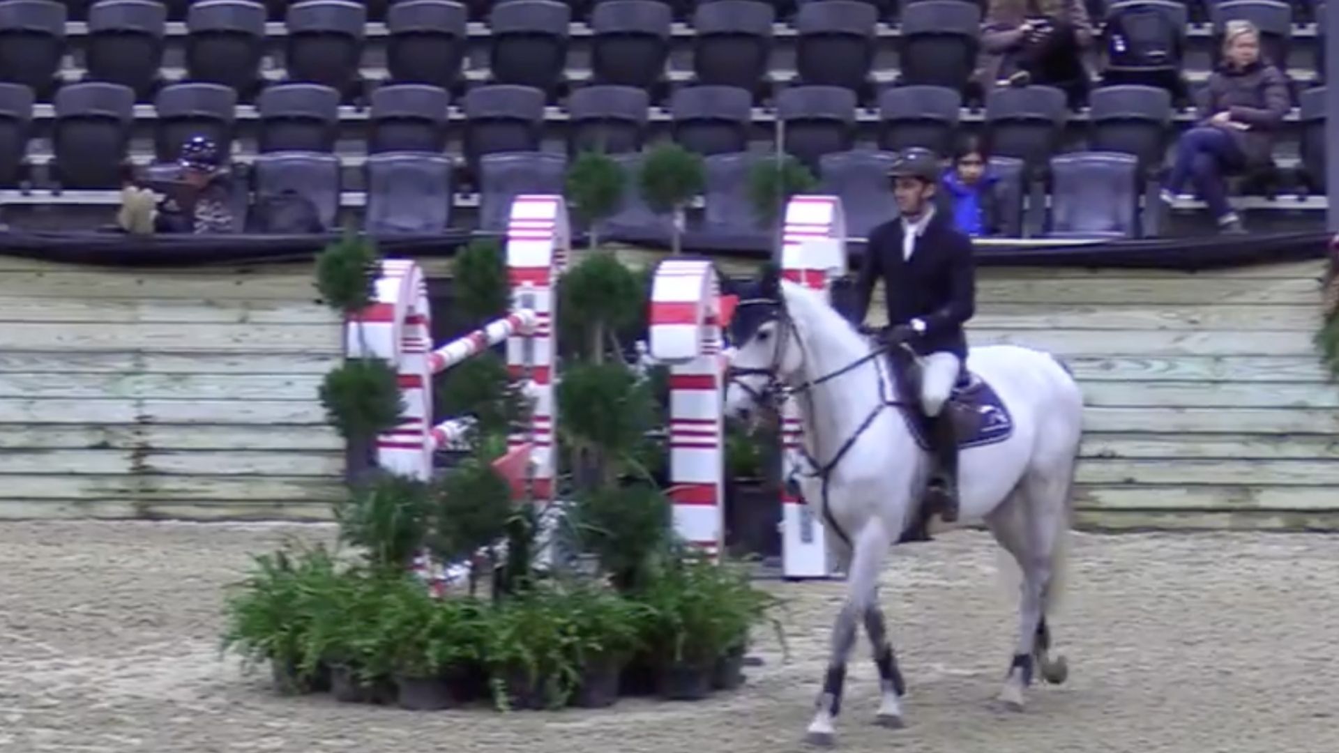 Samuel Pegg and Comme Cartani Capture the $10,000 Welcome Prix 1.35m 