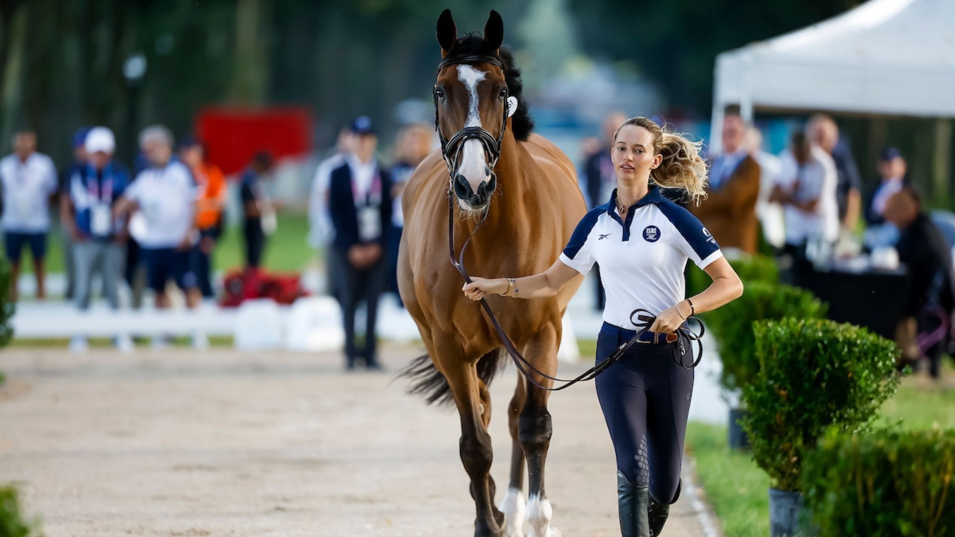 Mal genauer hingeschaut: Isabella Russekoff reitet das Spitzenpferd C Vier 2 