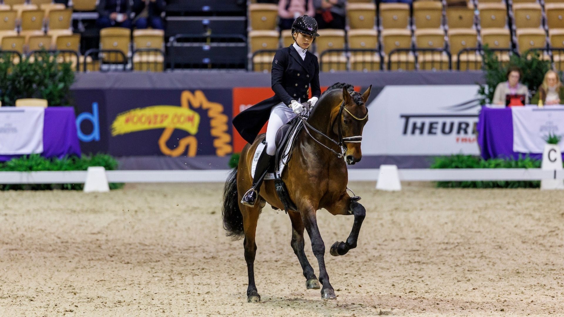 Und gleich nocheinmal der Sieg: Laura Strobel und Alvarinho GV