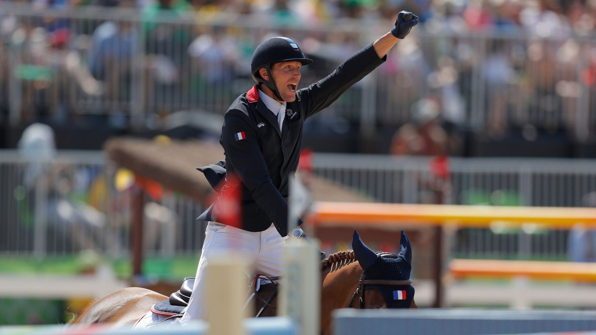 Kevin Staut gewinnt die Christmas Challenge bei der London International Horse Show