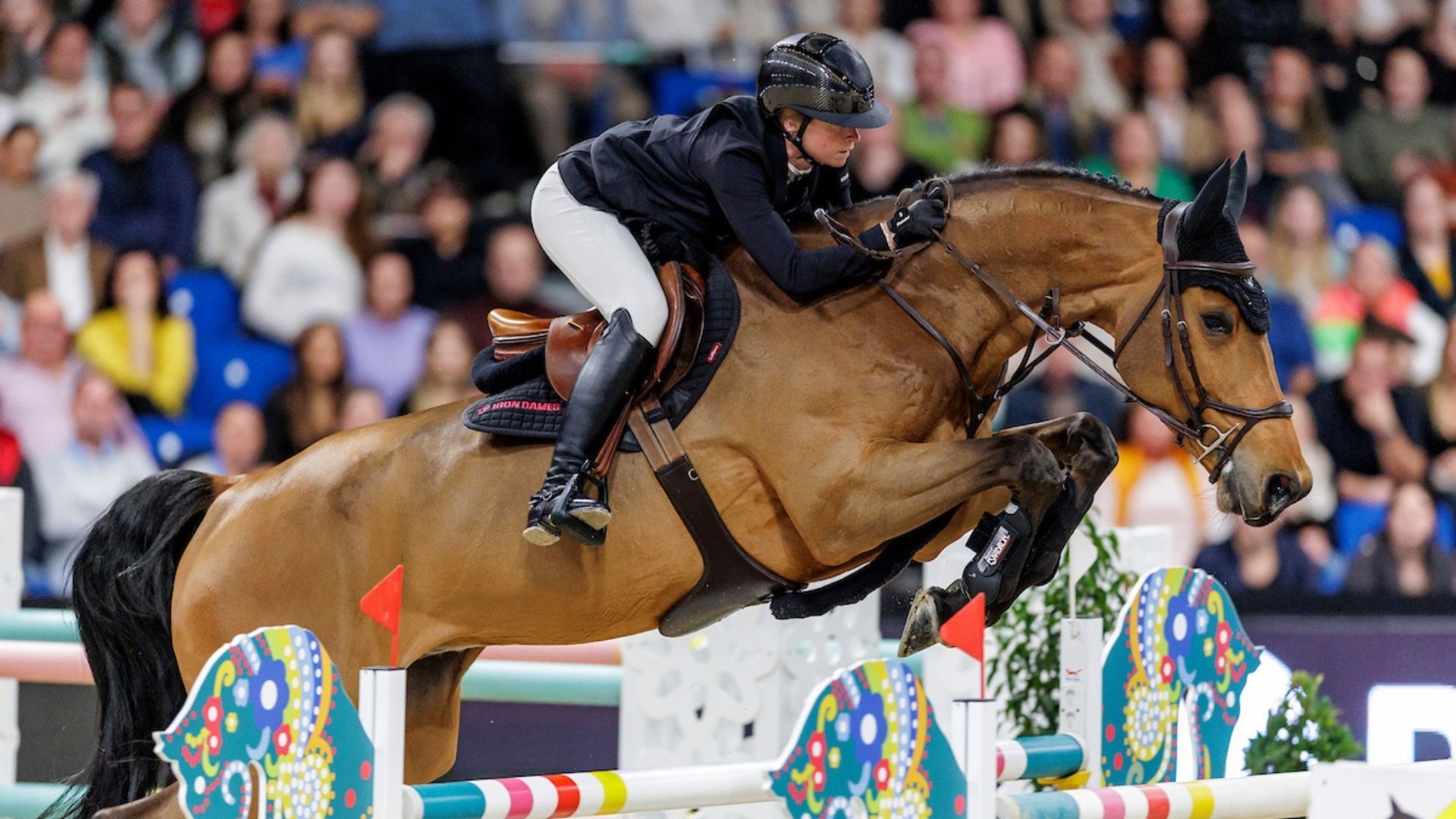 Sophie Hinners auf Rang drei beim CSI5* in Abu Dhabi