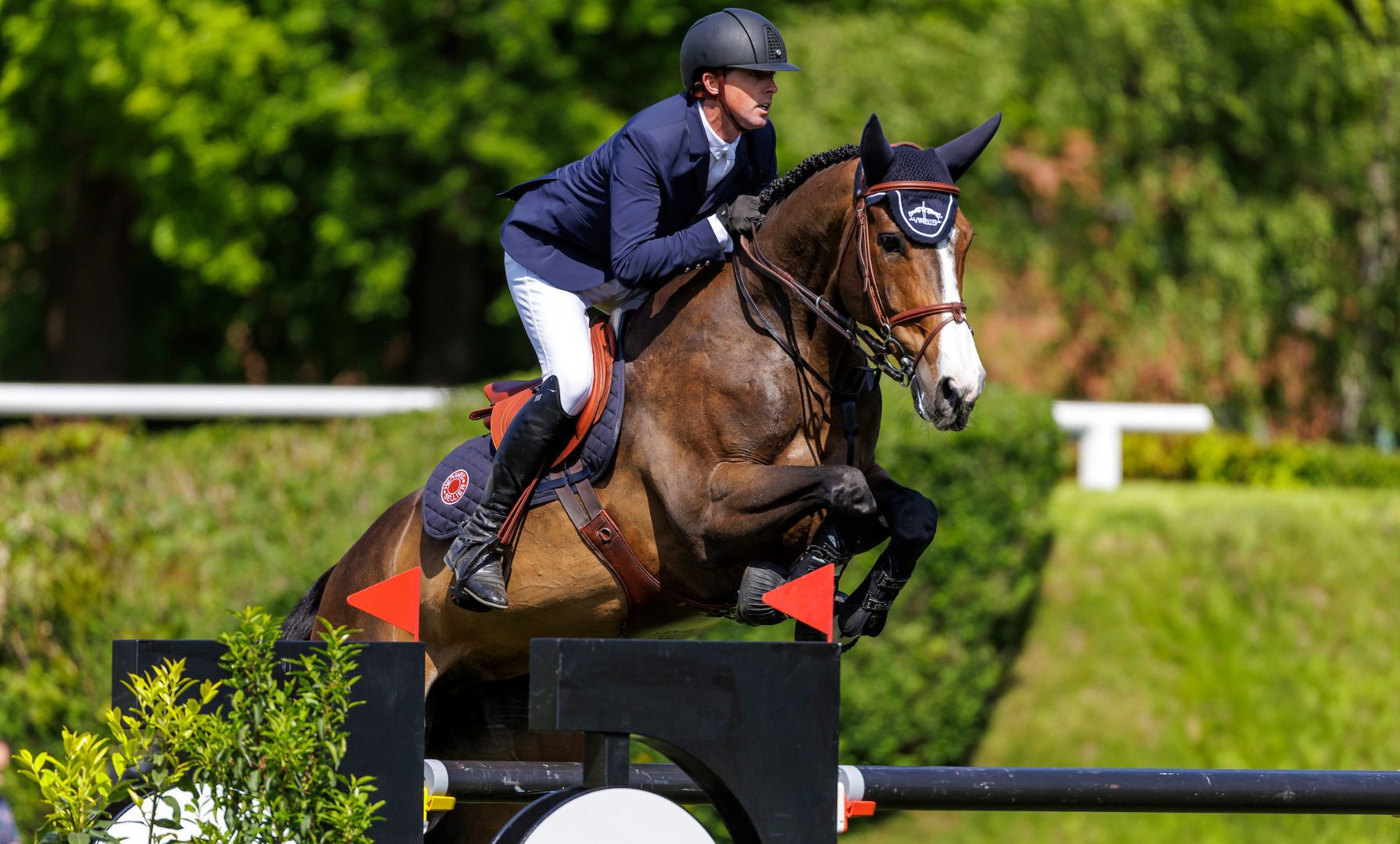 Ben Maher Caps Wellington Campaign with Ginger‑Blue 
