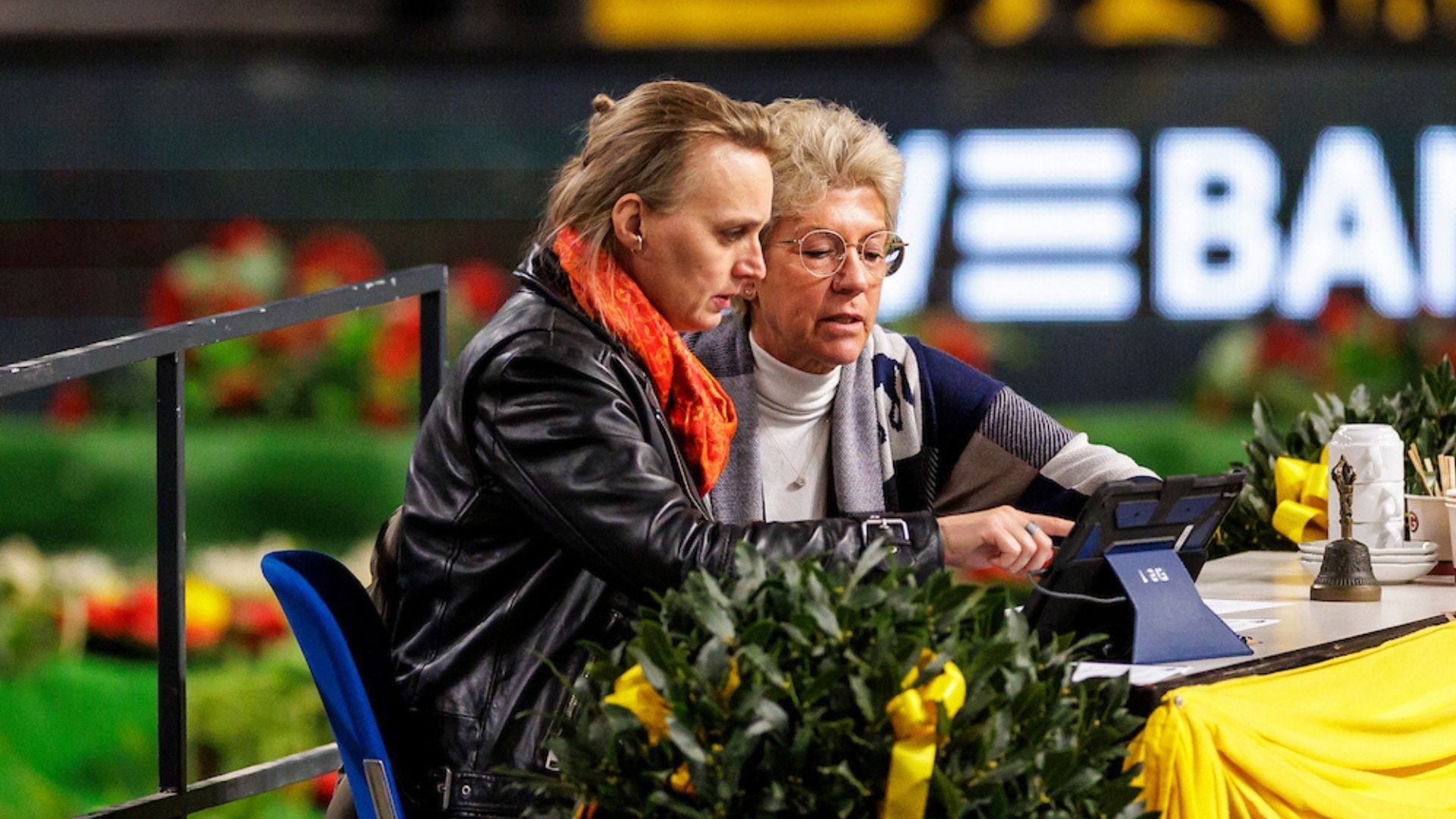 Info-Stewards beim Weltcup-Turnier in Stuttgart