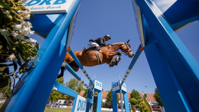 Reitsport Challenges präsentiert von der Deutsche Kreditbank AG