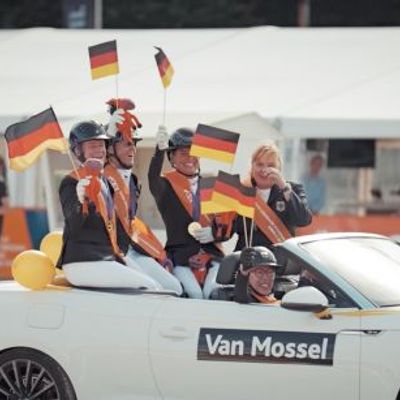 GEMEINSAM WEITER - Das Team Para Dressur Deutschland